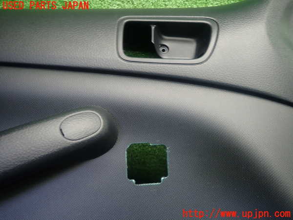 1UPJ-9230821264]サクシード バン ハイブリッド(NHP160V)左前ドア内張り 中古_4
