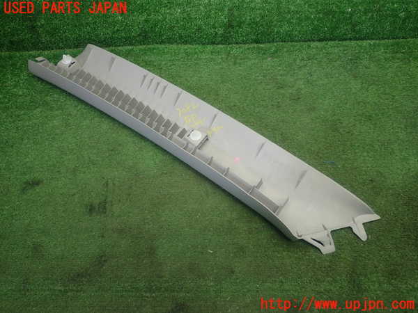 1UPJ-9230827655]サクシード バン ハイブリッド(NHP160V)右フロントピラートリム 中古_4