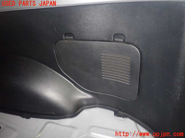 1UPJ-9230827675]サクシード バン ハイブリッド(NHP160V)右リアピラートリム 中古_5