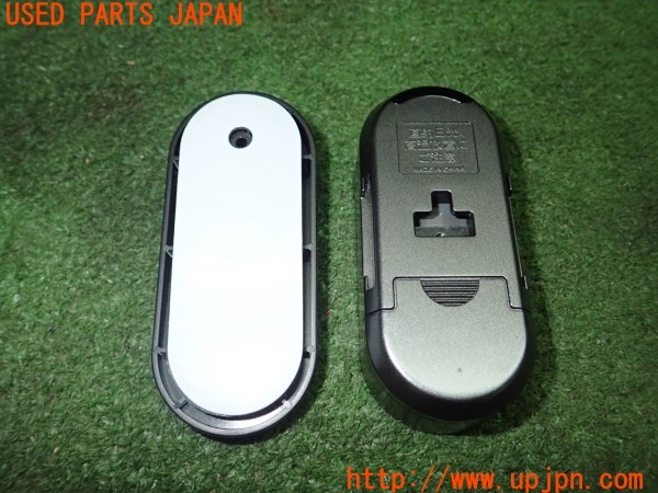 3UPJ=9230830571]ランドローバー フリーランダー2(LF32)carrozzeria カロッツェリア リモコン ナビ用 中古_3