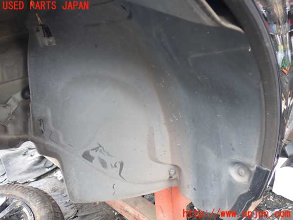 1UPJ-9230831092]ランドローバー・フリーランダー2(LF32)左前フェンダーライナー 中古_4