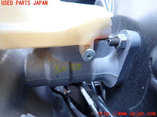 1UPJ-9230834050]ランドローバー・フリーランダー2(LF32)ブレーキマスターシリンダー 中古_2