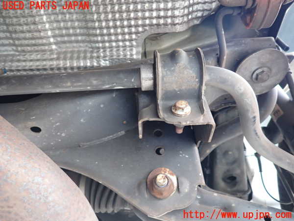 1UPJ-9230835295]ランドローバー・フリーランダー2(LF32)リアメンバー 中古_3