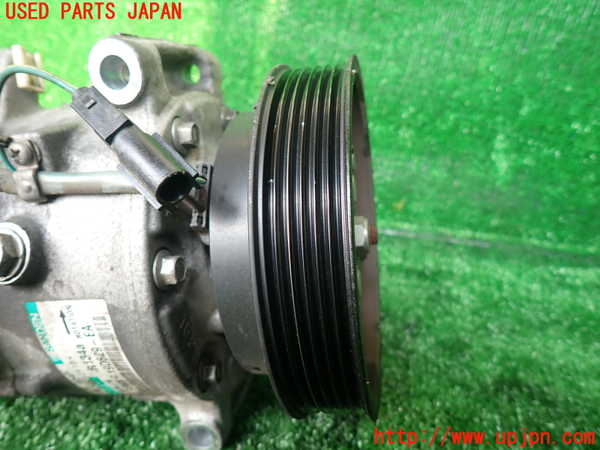 1UPJ-9230836025]ランドローバー・フリーランダー2(LF32)エアコンコンプレッサー 中古_3