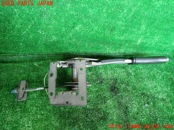 1UPJ-9230837550]ランドローバー・フリーランダー2(LF32)サイドブレーキレバー 中古_3