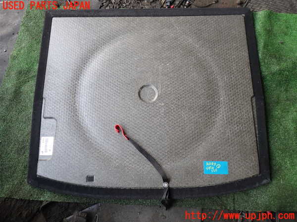 1UPJ-9230837771]ランドローバー・フリーランダー2(LF32)ラゲッジトレイ1 中古_3