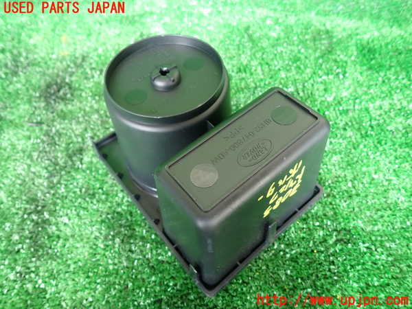 1UPJ-9230837810]ランドローバー・フリーランダー2(LF32)ドリンクホルダー 中古_2