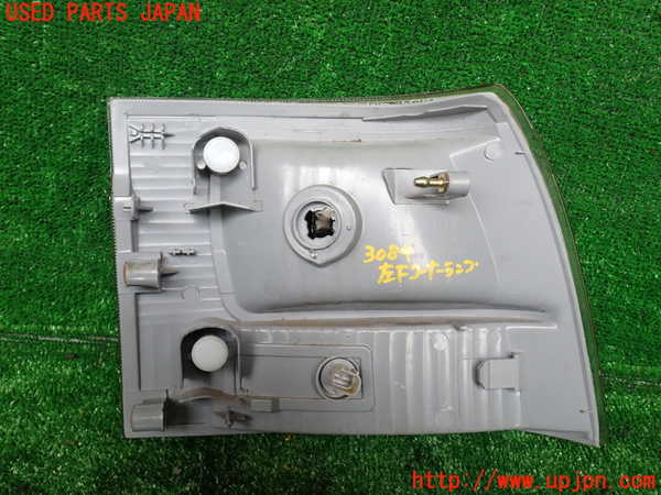 1UPJ-9230841152]ハイエースワゴン100系(KZH106W)左コーナーランプ 中古_3