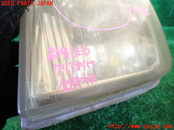 1UPJ-9230841182]ハイエースワゴン100系(KZH106W)左フォグ 中古_3