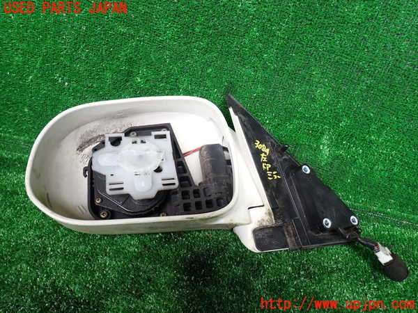 1UPJ-9230841212]ハイエースワゴン100系(KZH106W)左ドアミラー 中古_3