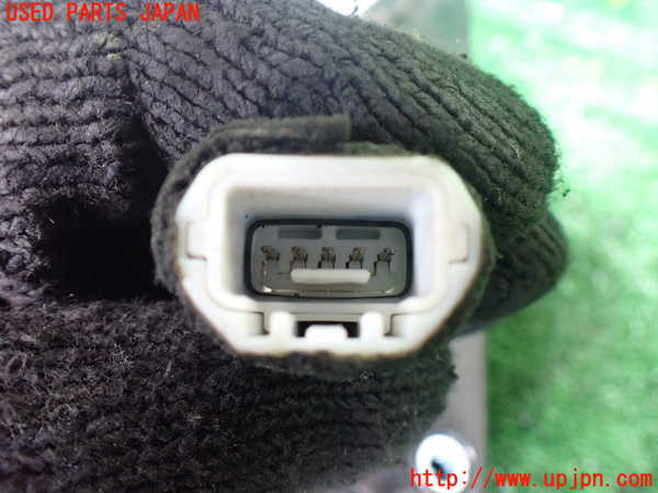 1UPJ-9230841212]ハイエースワゴン100系(KZH106W)左ドアミラー 中古_5