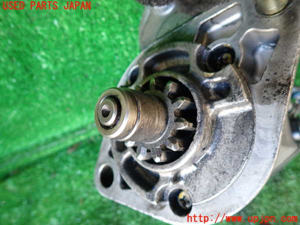 1UPJ-9230846010]ハイエースワゴン100系(KZH106W)セルモーター 中古_3