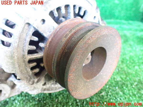 1UPJ-9230846015]ハイエースワゴン100系(KZH106W)オルタネーター(ダイナモ) 中古_3