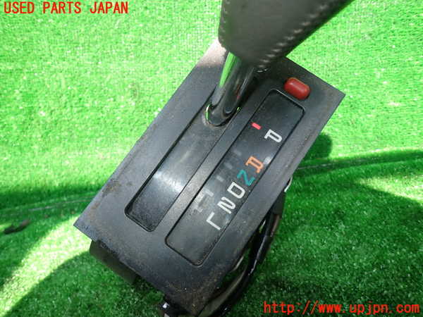 1UPJ-9230847555]ハイエースワゴン100系(KZH106W)ATシフトレバー 中古_2