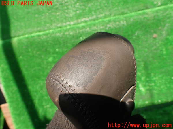 1UPJ-9230847555]ハイエースワゴン100系(KZH106W)ATシフトレバー 中古_4