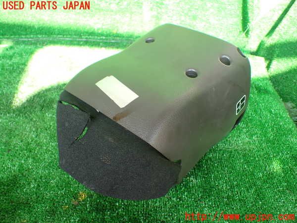 1UPJ-9230847905]ハイエースワゴン100系(KZH106W)コラムカバー 中古_3
