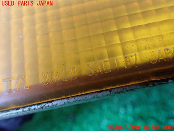 1UPJ-9230851160]ハイラックスサーフ N130系 4ドア(YN130G)右ウィンカーレンズ 中古_4