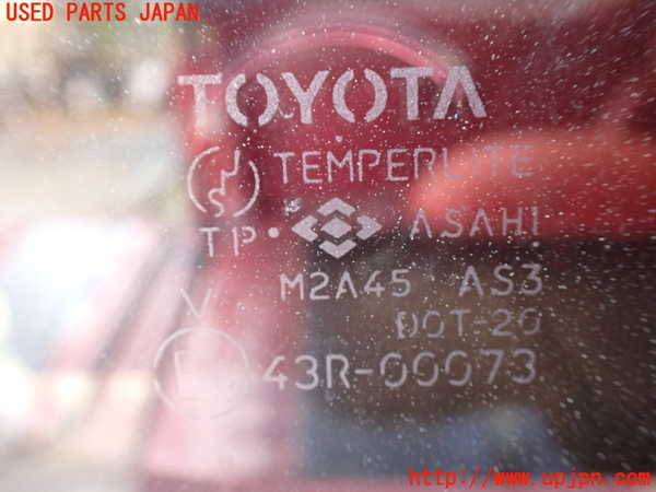 1UPJ-9230851380]ハイラックスサーフ N130系 4ドア(YN130G)右クォーターガラス 中古 ASAHI M2A45 43R-00073_3