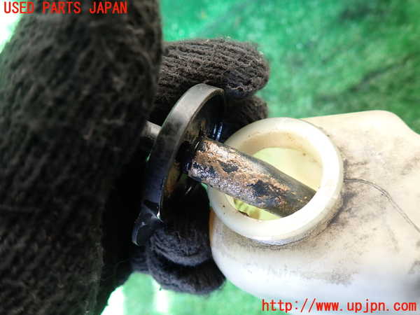 1UPJ-9230852410]ハイラックスサーフ N130系 4ドア(YN130G)ラジエータータンク 中古_3