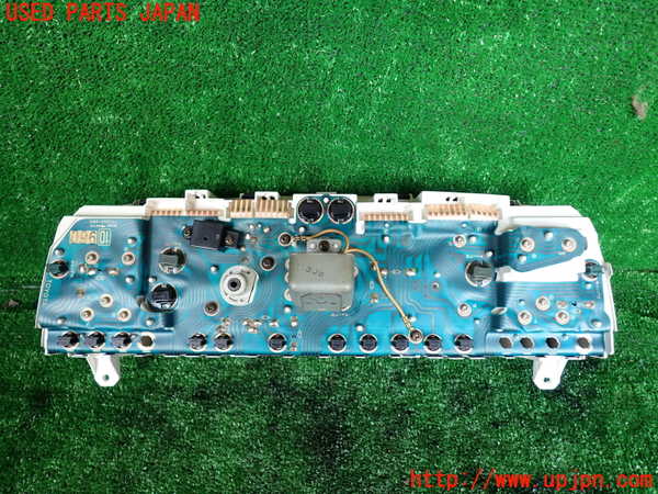 1UPJ-9230856170]ハイラックスサーフ N130系 4ドア(YN130G)スピードメーター 中古_3