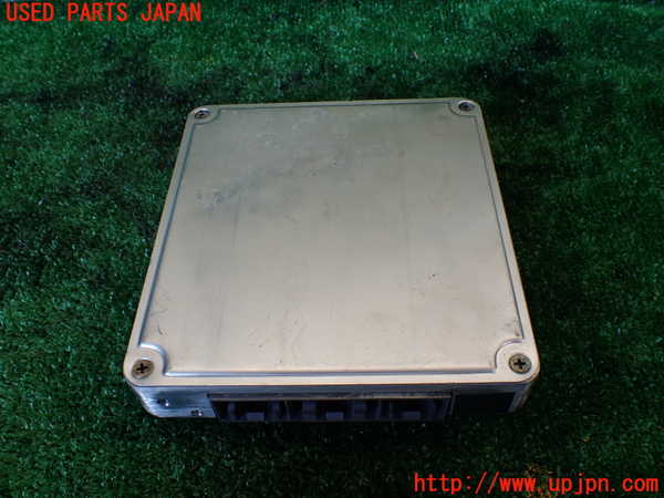 1UPJ-9230856110]ハイラックスサーフ N130系 4ドア(YN130G)エンジンコンピューター 中古_3
