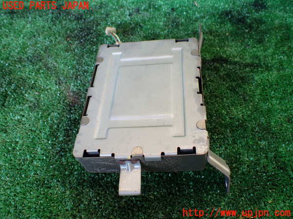 1UPJ-9230856115]ハイラックスサーフ N130系 4ドア(YN130G)ミッションコンピューター 中古_3