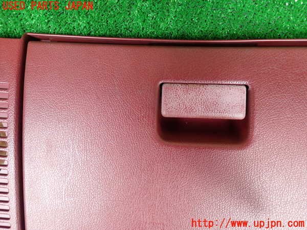 1UPJ-9230857516]ハイラックスサーフ N130系 4ドア(YN130G)グローブボックス1 中古_2