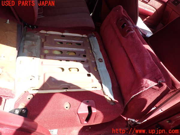 1UPJ-9230857145]ハイラックスサーフ N130系 4ドア(YN130G)右2列目シート 中古_4