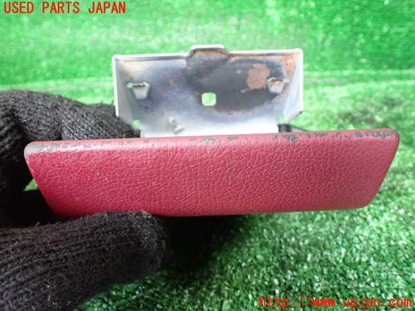 1UPJ-9230857821]ハイラックスサーフ N130系 4ドア(YN130G)灰皿1 中古_2