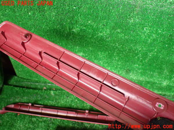 1UPJ-9230857740]ハイラックスサーフ N130系 4ドア(YN130G)スカッフプレート 中古_3