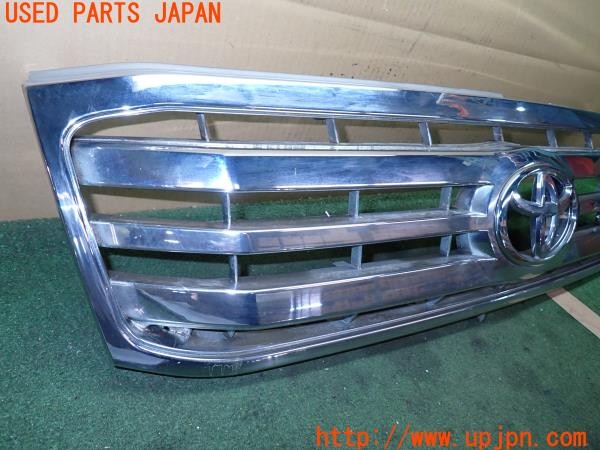 3UPJ=9230860047]ランクル100(UZJ100W)前期 UNCLE 725B2 FJ100 フロントグリル 中古_2