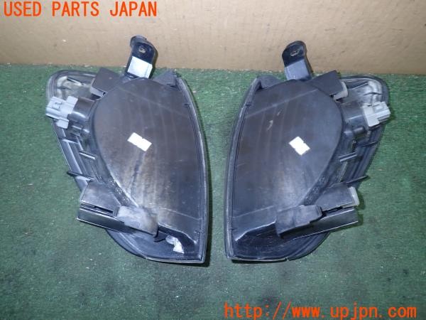 3UPJ=9230860523]ランクル100(UZJ100W)前期 社外 01-312-1552R(L)-C コーナーランプ 中古_3