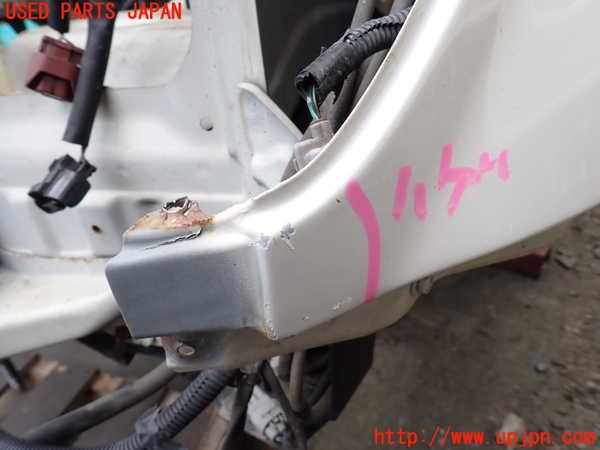 1UPJ-9230861082]ランクル100系(UZJ100W)左前フェンダー 中古_2