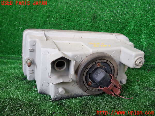 1UPJ-9230861180]ランクル100系(UZJ100W)右フォグ 中古_3