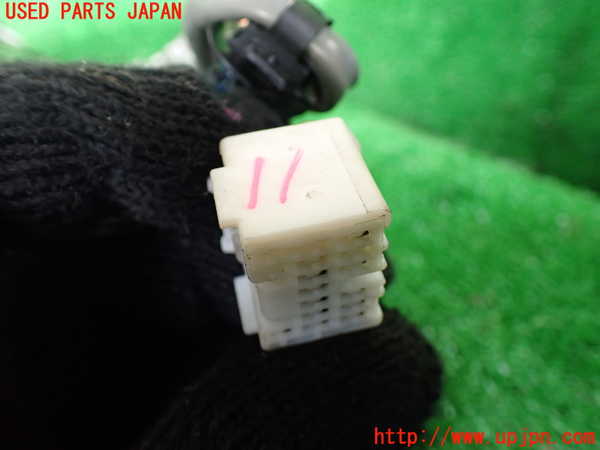 1UPJ-9230861212]ランクル100系(UZJ100W)左ドアミラー 中古_5