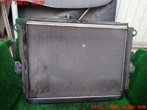 1UPJ-9230862321]ランクル100系(UZJ100W)ラジエーター1 中古_3