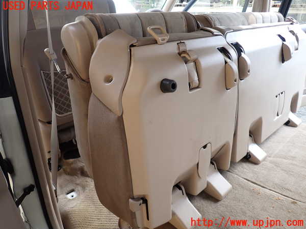 1UPJ-9230867175]ランクル100系(UZJ100W)左2列目シート 中古_4