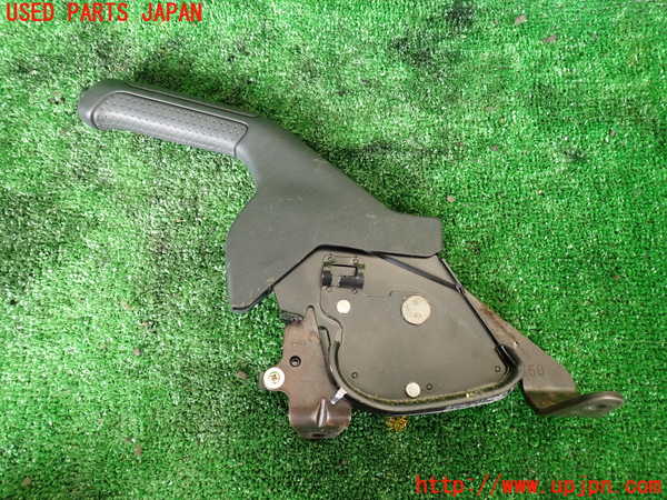1UPJ-9230867550]ランクル100系(UZJ100W)サイドブレーキレバー 中古_2