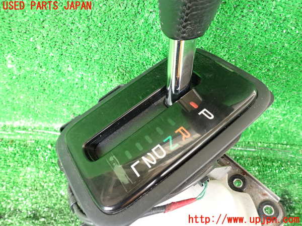 1UPJ-9230867555]ランクル100系(UZJ100W)ATシフトレバー 中古_2