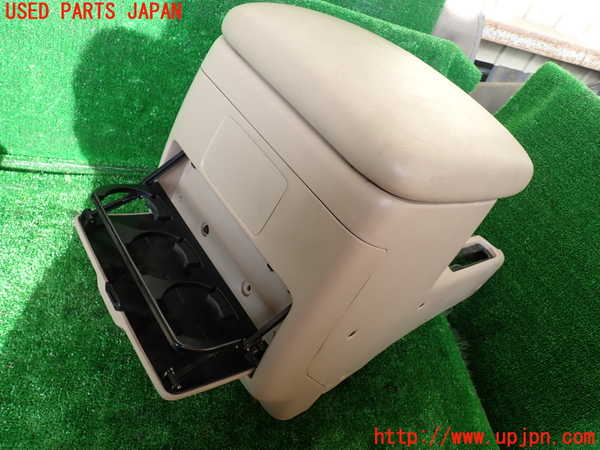 1UPJ-9230867540]ランクル100系(UZJ100W)センターコンソール 中古_3