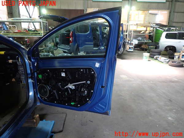1UPJ-9230871230]ボルボ・V40(MB4154T)右前ドア M25 中古_5