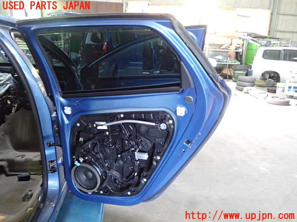 1UPJ-9230871290]ボルボ・V40(MB4154T)右後ドア M189 中古_4