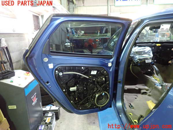 1UPJ-9230871320]ボルボ・V40(MB4154T)左後ドア M189 中古_5