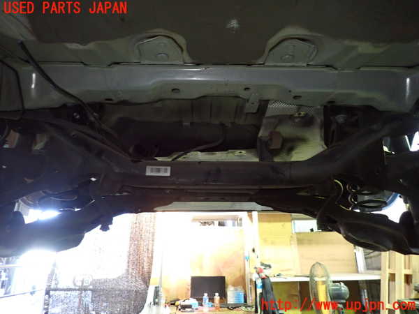 1UPJ-9230875295]ボルボ・V40(MB4154T)リアメンバー 中古_2