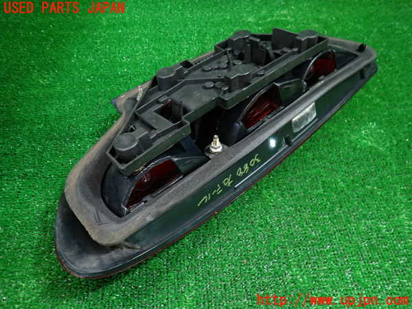 1UPJ-9230881530]MG・MGF(RD18K)右テールランプ 中古_3