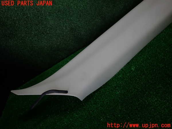 1UPJ-9230887655]MG・MGF(RD18K)右フロントピラートリム 中古_3