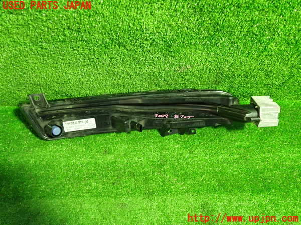 1UPJ-9230891182]ボルボ・V40(MD4204T)左フォグ 中古_4