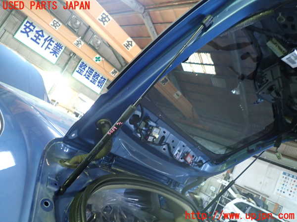 1UPJ-9230891584]ボルボ・V40(MD4204T)リアゲートダンパー 中古_2