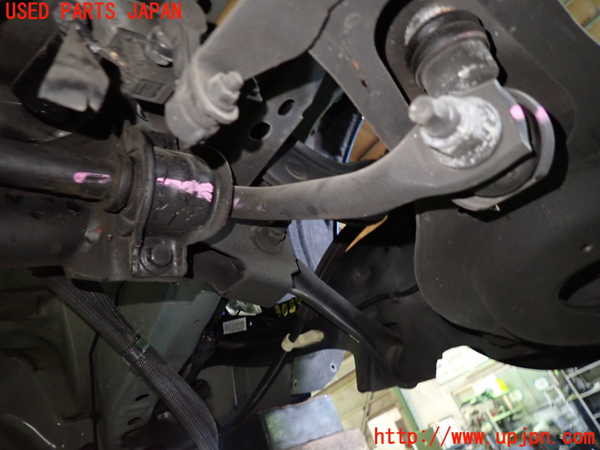 1UPJ-9230895445]ボルボ・V40(MD4204T)リアスタビライザー 中古_3