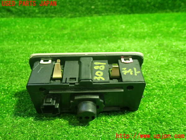 1UPJ-9230896285]ボルボ・V40(MD4204T)ライトスイッチ 中古_3